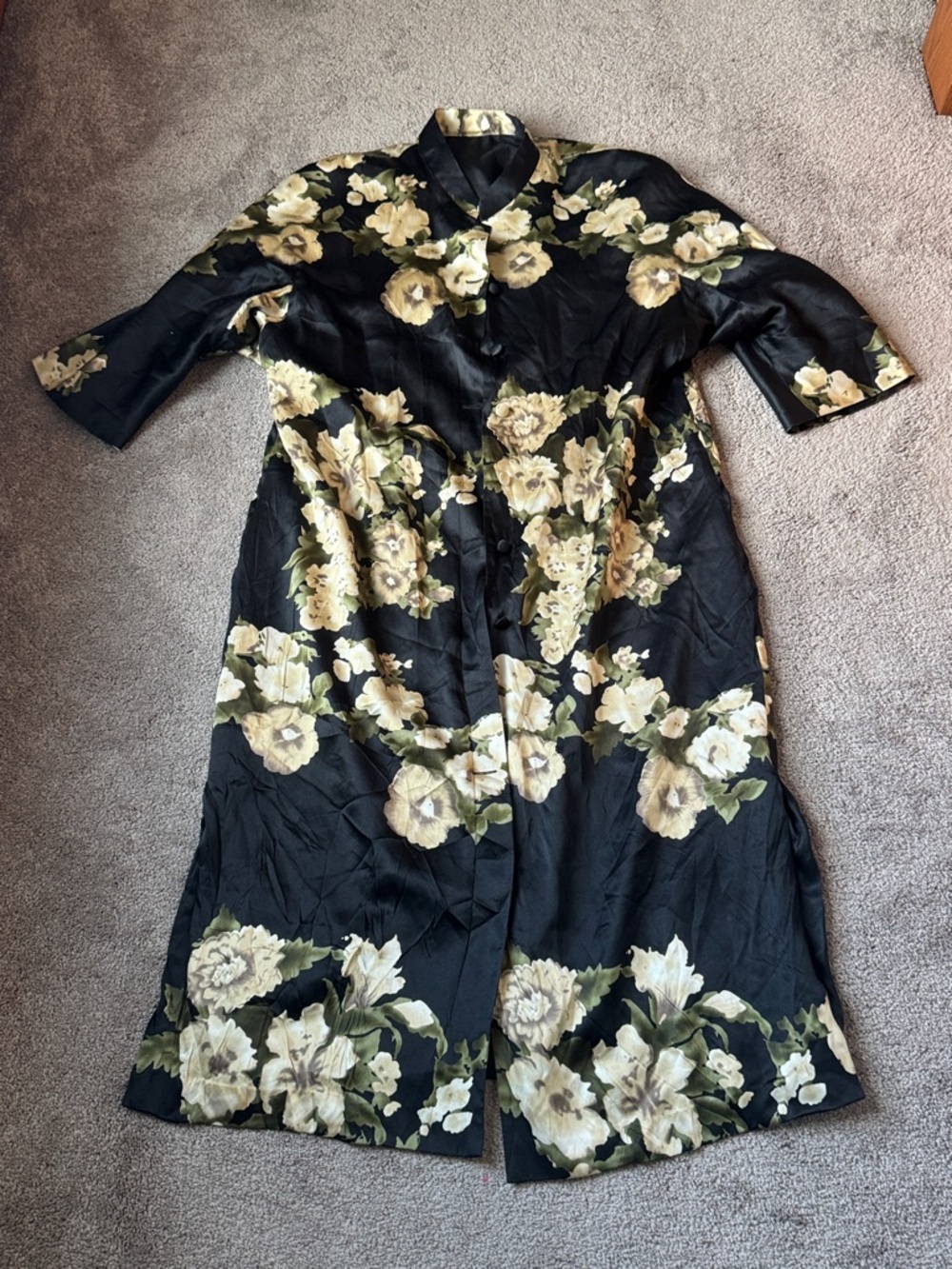 Vintage Black Floral Satin Button Front Robe Duster Lounge Coat SIZE XL